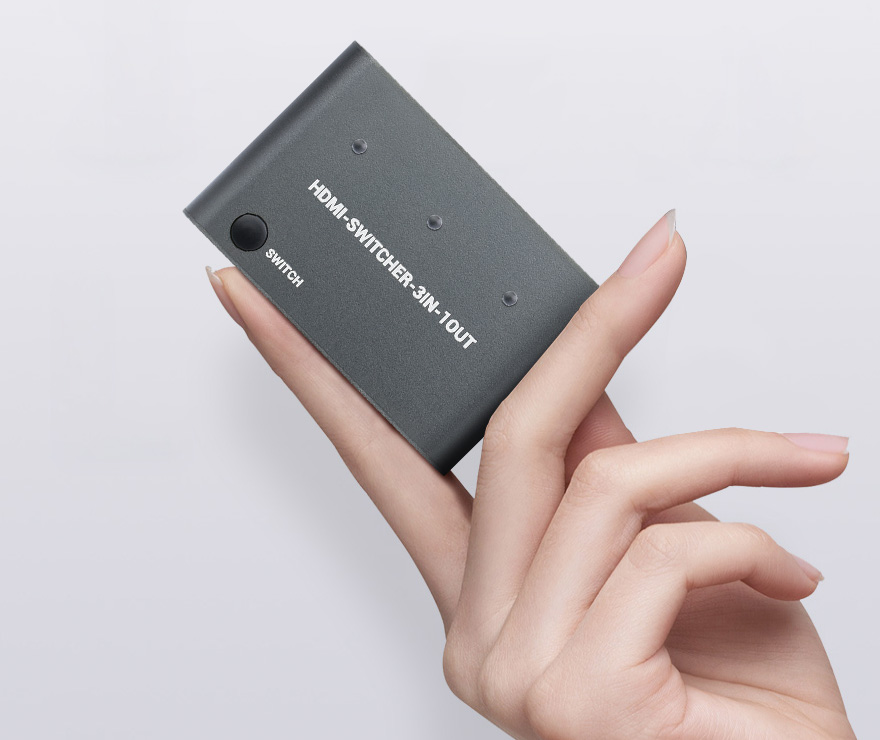三路 HDMI 切换器小巧身材